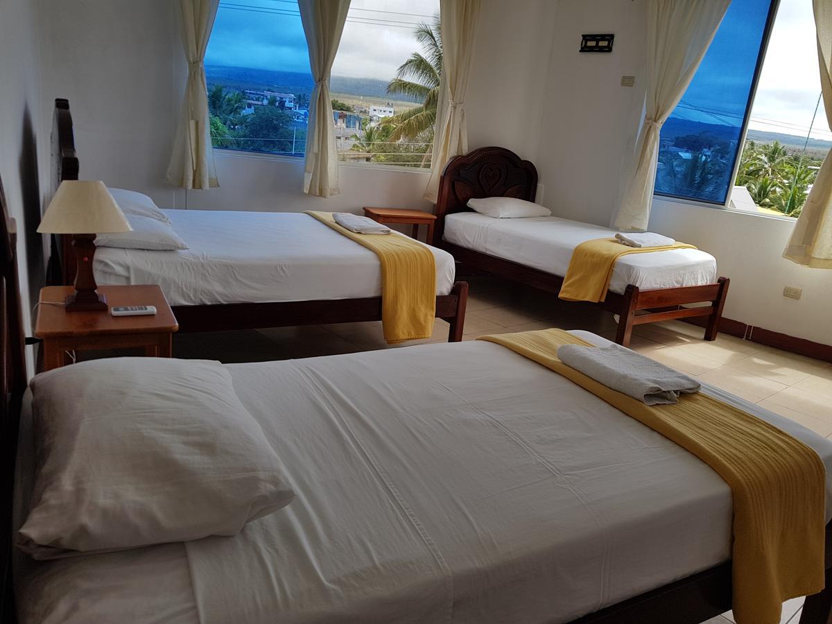 Gloria - Galapagos Inn بويرتو أيورا المظهر الخارجي الصورة