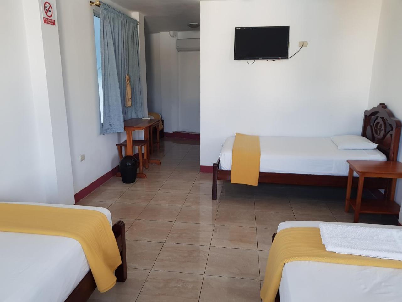Gloria - Galapagos Inn بويرتو أيورا المظهر الخارجي الصورة