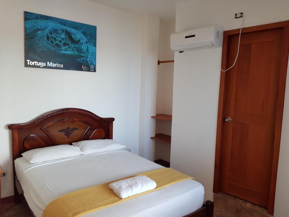 Gloria - Galapagos Inn بويرتو أيورا المظهر الخارجي الصورة